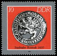 (1986-056) Марка Германия (ГДР) "Росток (1637)"    Старинные монеты II Θ